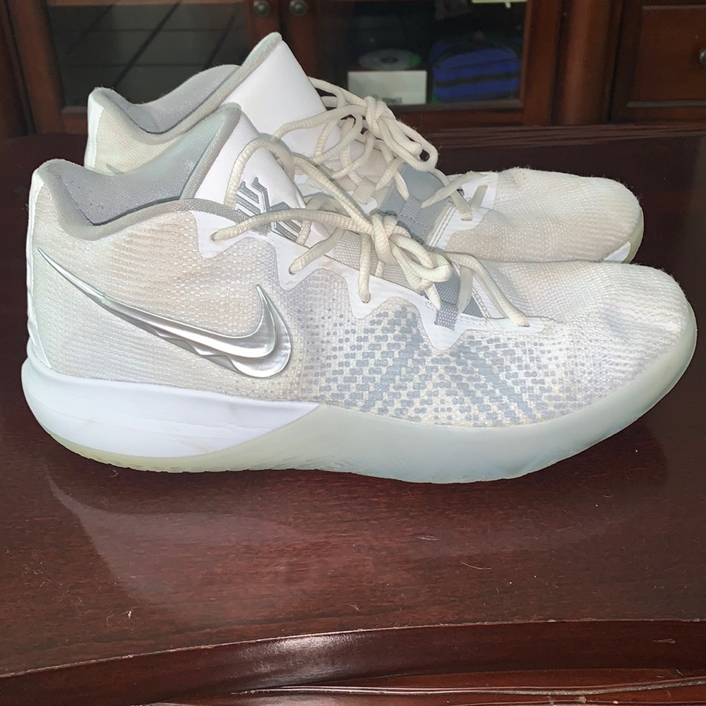 Kyrie Flytrap
